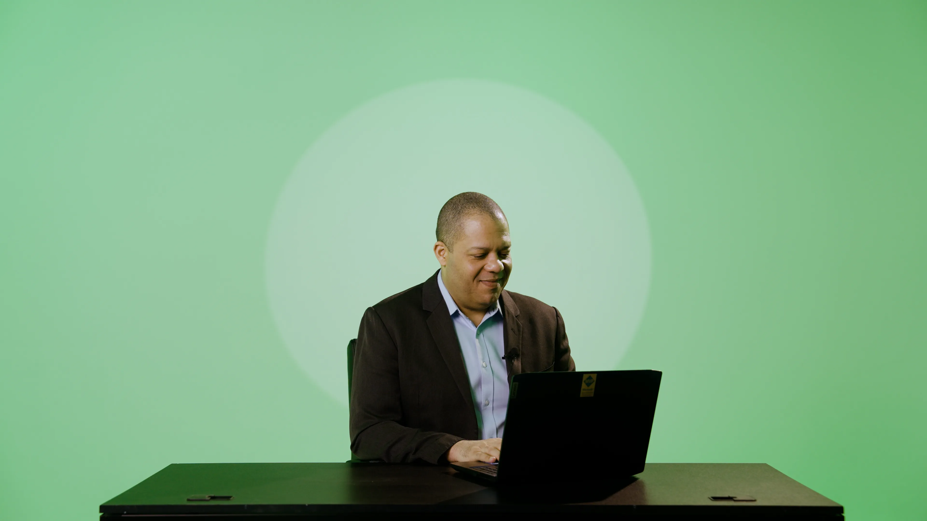 Power Pivot For Controllers